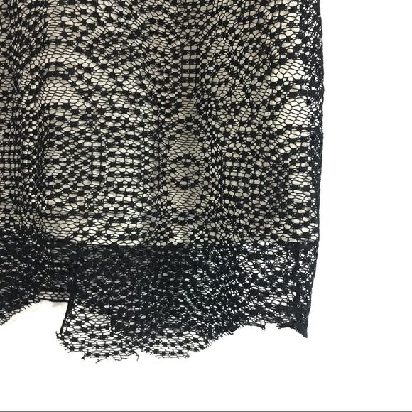 Chicos Top Size 2 Lace Overlay Black Cream Pullover Tank Blouse - Picture 2 of 8